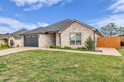 5524 Black Horse Court, Waco, TX 76708 - Photo 3