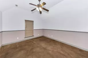 7612 Willowood Ct, Fort Worth, TX 76112 - Photo 7