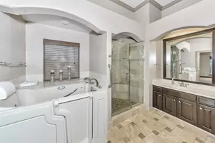 7612 Willowood Ct, Fort Worth, TX 76112 - Photo 13