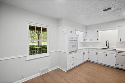 1311 W Lavender Lane, Arlington, TX 76013 - Photo 9