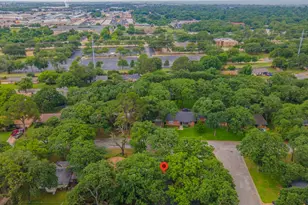 1311 W Lavender Ln, Arlington, TX 76013 - Photo 25