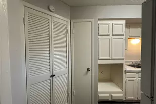 9696 Walnut St, Dallas, TX 75243 - Photo 7