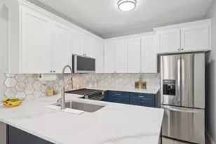 209 Cimarron Trail, Irving, TX 75063 - Photo 1