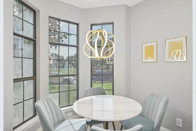 209 Cimarron Trail #6, Irving, TX 75063 - Photo 5