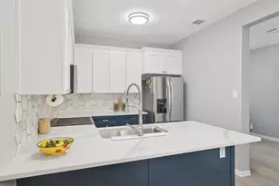 209 Cimarron Trail, Irving, TX 75063 - Photo 31