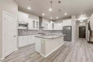6835 DeLeon St, Irving, TX 75039 - Photo 13