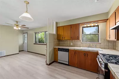 900 W 2nd Street, Coleman, TX 76834 - Photo 9