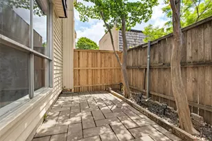 2702 Douglas Ave, Dallas, TX 75219 - Photo 11