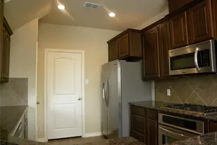 4664 Perthshire Ct, Plano, TX 75024 - Photo 9