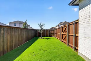 1653 Cornwall Ave, Fort Worth, TX 76052 - Photo 23