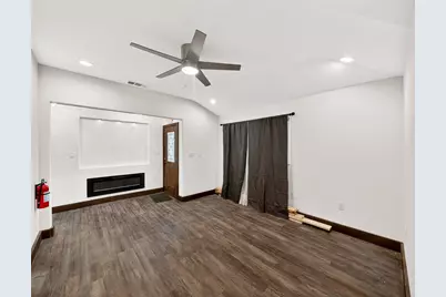 213 McKinney Avenue, Princeton, TX 75407 - Photo 31