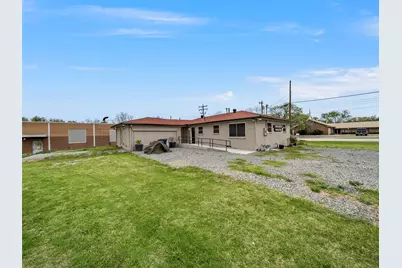 213 McKinney Avenue, Princeton, TX 75407 - Photo 3