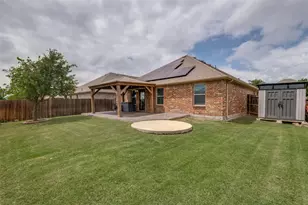 1060 Sadie St, Forney, TX 75126 - Photo 5