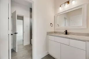 6046 Plum Dale Rd, Dallas, TX 75241 - Photo 25