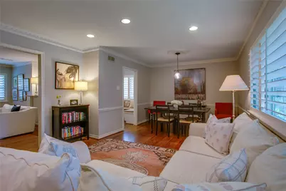 4610 Rockaway Drive, Dallas, TX 75214 - Photo 9