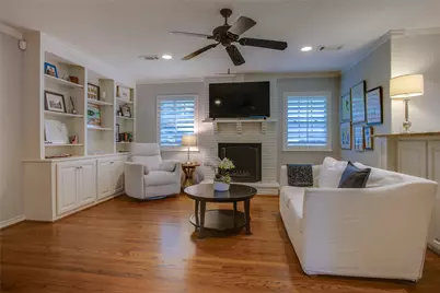 4610 Rockaway Drive, Dallas, TX 75214 - Photo 11