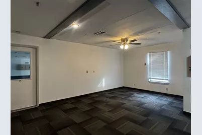 1905 E Price St, Paris, TX 75460 - Photo 7