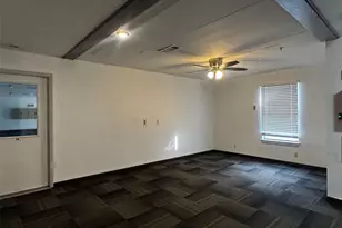 1905 E Price St, Paris, TX 75460 - Photo 7