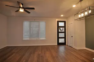 829 Crystal Oak Ln, Arlington, TX 76005 - Photo 3
