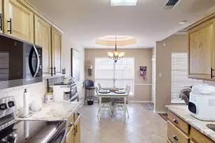 5401 Hollytree Dr, Tyler, TX 75703 - Photo 13
