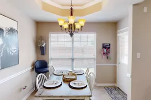 5401 Hollytree Dr, Tyler, TX 75703 - Photo 11