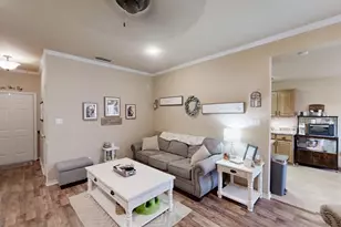 5401 Hollytree Dr, Tyler, TX 75703 - Photo 7