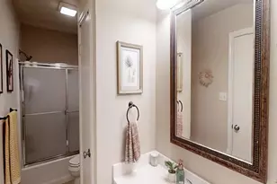 5401 Hollytree Dr, Tyler, TX 75703 - Photo 1