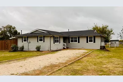 7301 Fishtrap Road, Cross Roads, TX 76227 - Photo 3