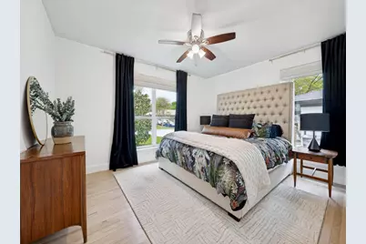 10521 Evangeline Way, Dallas, TX 75218 - Photo 17