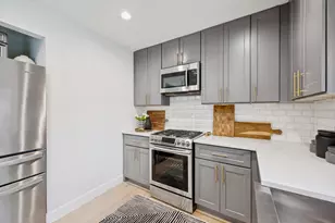 10521 Evangeline Way, Dallas, TX 75218 - Photo 11