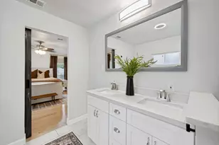 10521 Evangeline Way, Dallas, TX 75218 - Photo 15