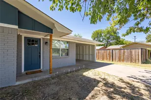 1660 W Cage St, Stephenville, TX 76401 - Photo 5