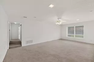 2800 Hedgeway Dr, Arlington, TX 76016 - Photo 23