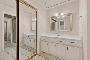 2800 Hedgeway Dr, Arlington, TX 76016 - Photo 33