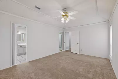 2800 Hedgeway Drive, Arlington, TX 76016 - Photo 31