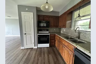 1406 N 6th Street, Princeton, TX 75407 - Photo 7