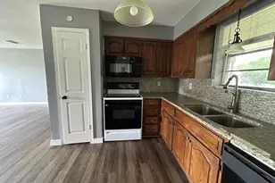 1406 N 6th St, Princeton, TX 75407 - Photo 7