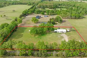 81 County Rd 44880, Blossom, TX 75416 - Photo 23