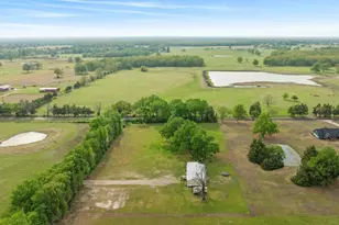 81 County Rd 44880, Blossom, TX 75416 - Photo 19