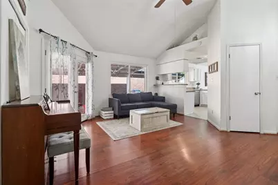 4710 Poppy Drive E, Fort Worth, TX 76137 - Photo 7