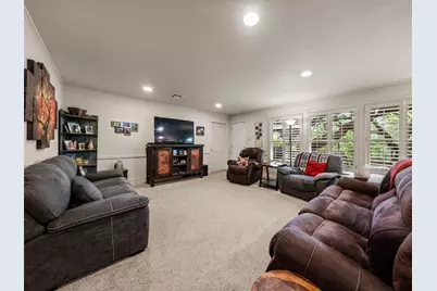 2325 Wooded Acres, Waco, TX 76710 - Photo 7