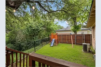 2325 Wooded Acres, Waco, TX 76710 - Photo 17