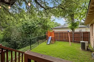 2325 Wooded Acres, Waco, TX 76710 - Photo 17