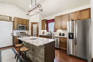 435 Co Rd 4875, Celeste, TX 75423 - Photo 11