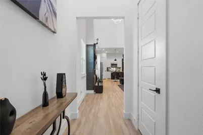 3316 Nomas Street, Dallas, TX 75212 - Photo 3