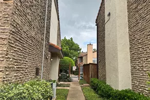 5626 Preston Oaks Rd, Dallas, TX 75254 - Photo 17