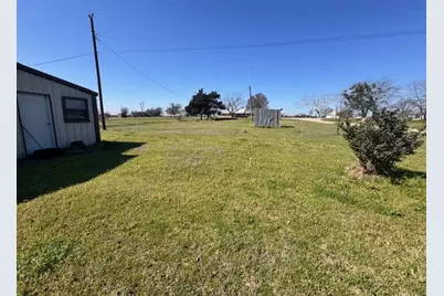 8208 Pearl, Lillian, TX 76061 - Photo 5