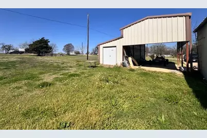 8208 Pearl, Lillian, TX 76061 - Photo 3