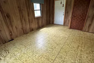 8208 Pearl, Lillian, TX 76061 - Photo 11