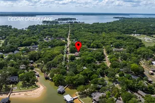 231 Cedarwood Dr, Enchanted Oaks, TX 75156 - Photo 1